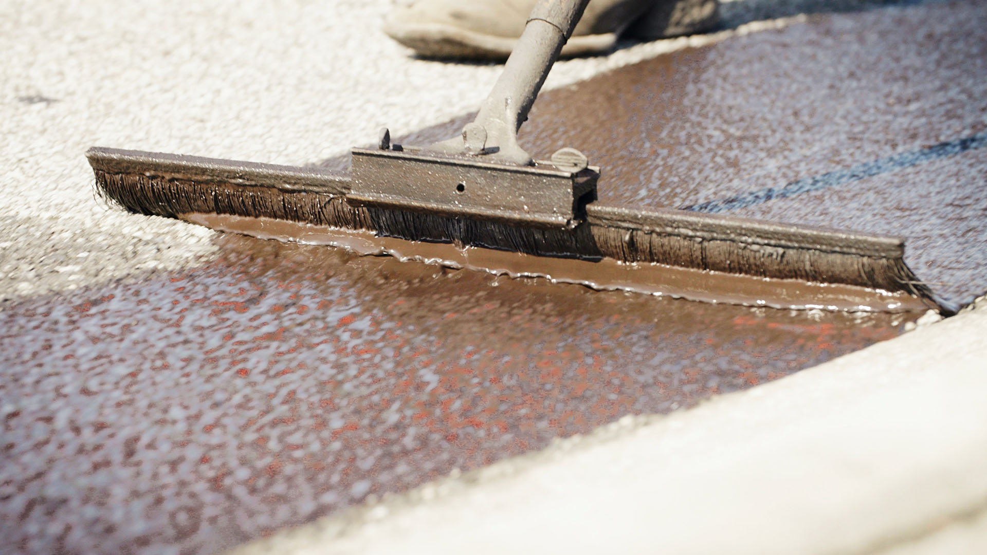 Commercial Asphalt Sealcoating In Auburn Hills MI