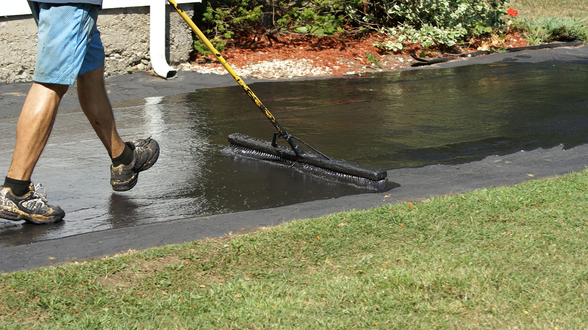 Sealcoating Contractor In Auburn Hills MI